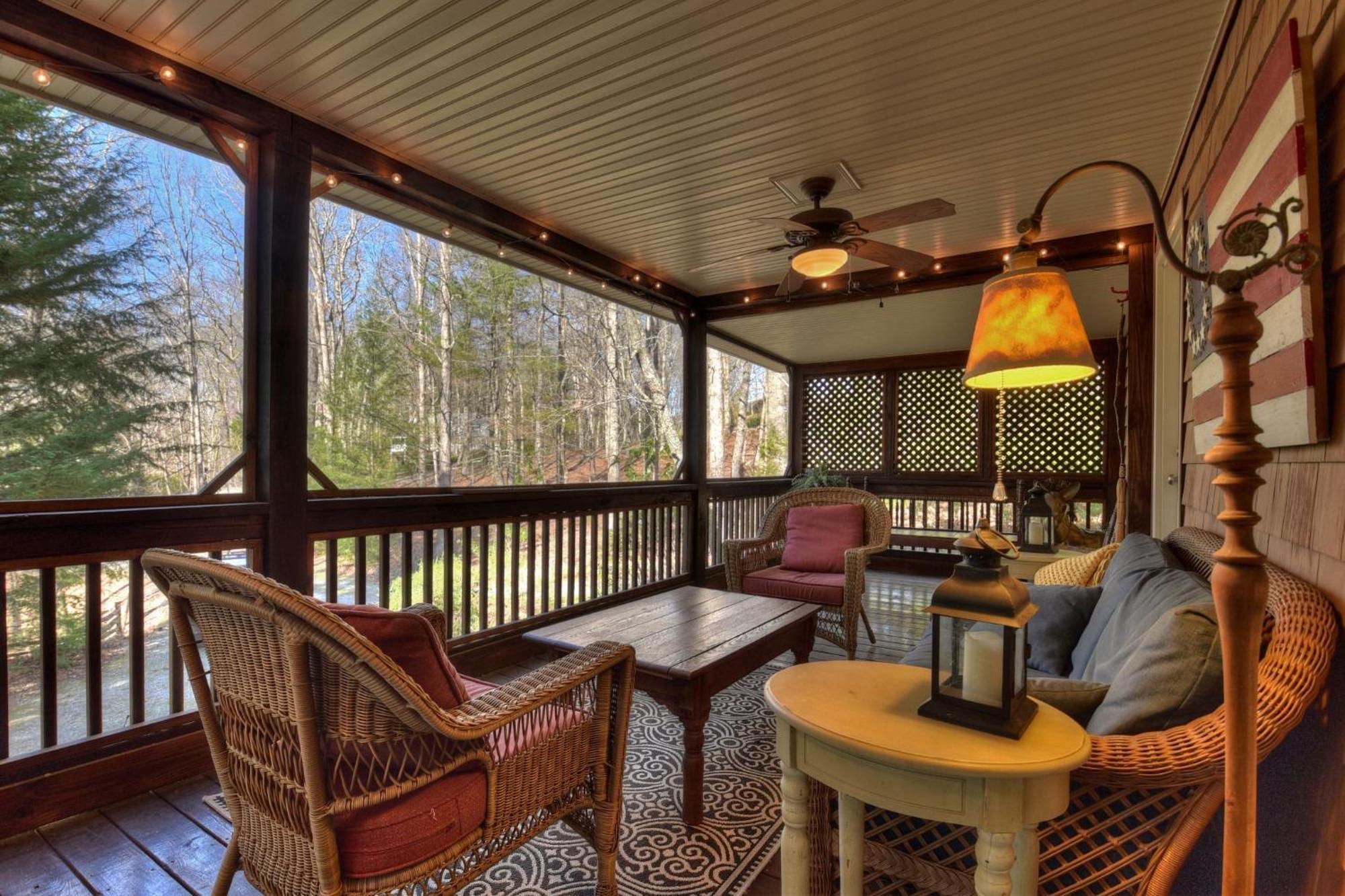 Southern Living Cottage Cozy Up By The Fire Relax On The Porch And Enjoy Peaceful Surroundings Blue Ridge Buitenkant foto