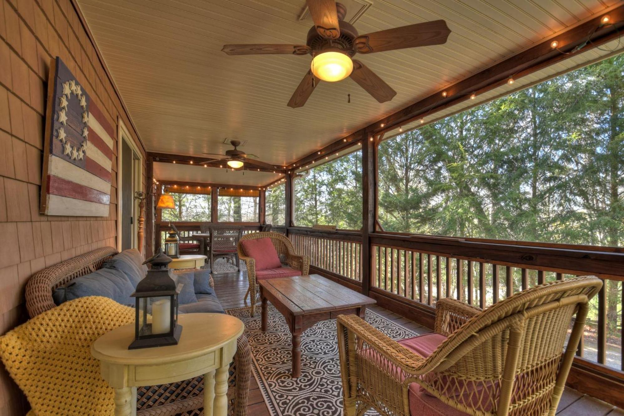 Southern Living Cottage Cozy Up By The Fire Relax On The Porch And Enjoy Peaceful Surroundings Blue Ridge Buitenkant foto